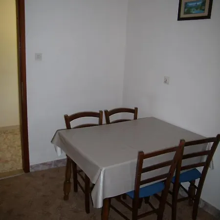 Apartament Marina